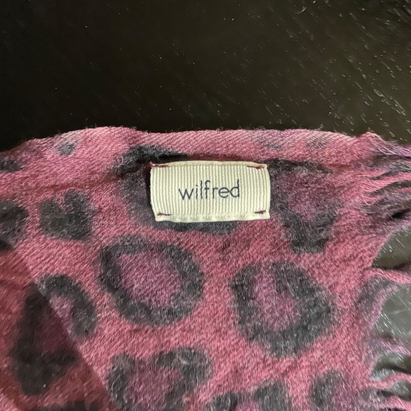 Wilfred Wool Scarf - Picture 2 of 2